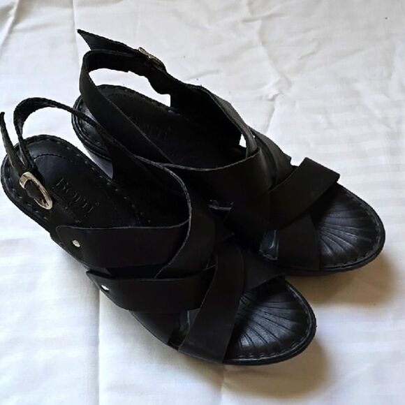 Born Black Leather Wedges 9 - Picture 1 of 5